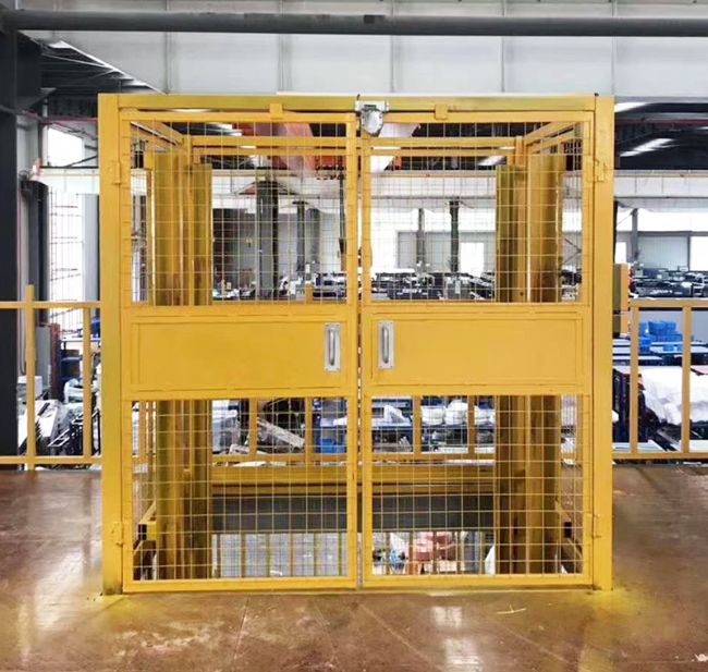 宁波智能导轨式升降机亮相